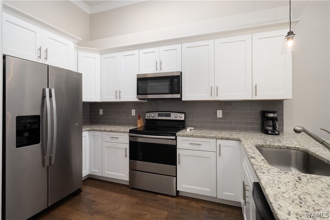 2708 7th Street Unit: 101