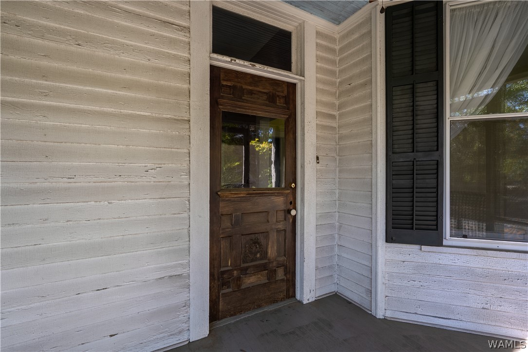 818 Queen City Avenue