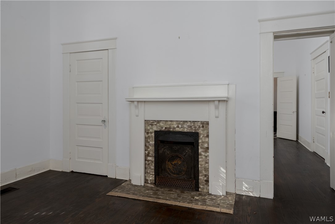 818 Queen City Avenue