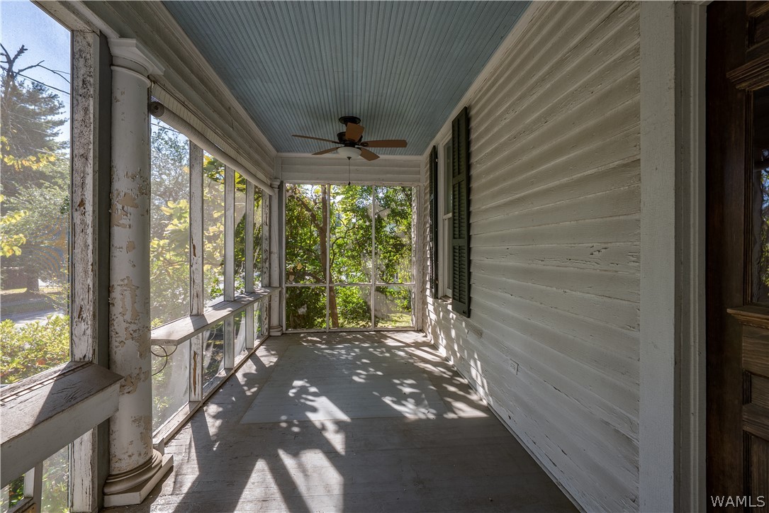 818 Queen City Avenue