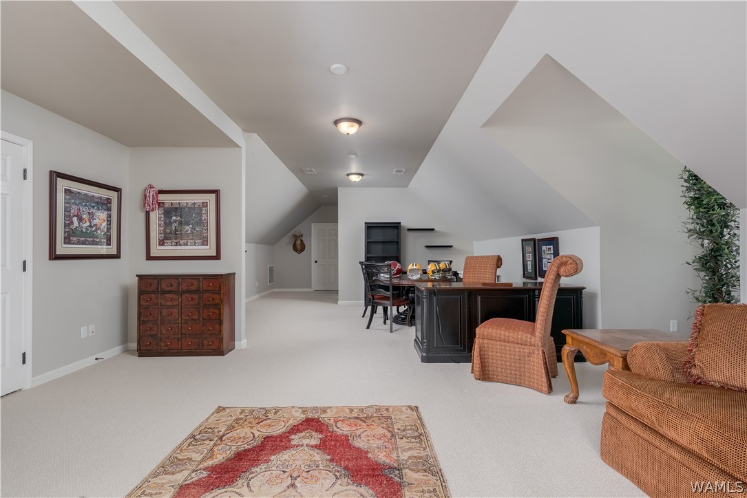2400 Yorktown Drive