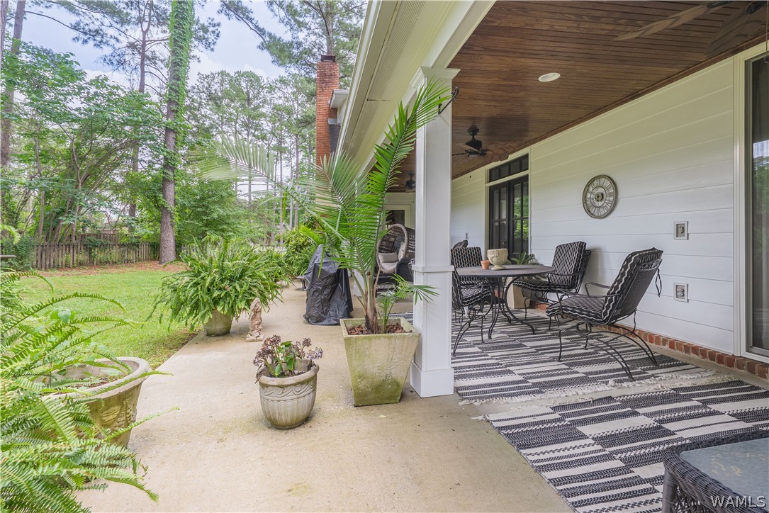 2400 Yorktown Drive