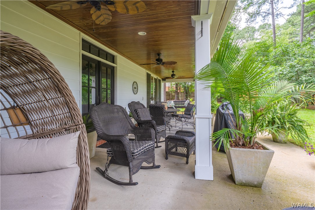 2400 Yorktown Drive