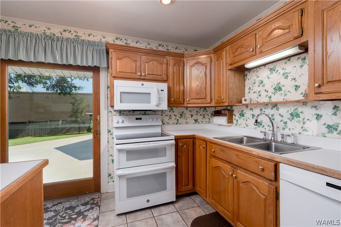 2804 FOREST Brook