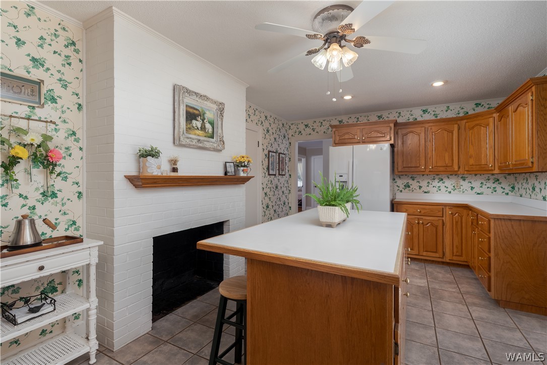 2804 FOREST Brook