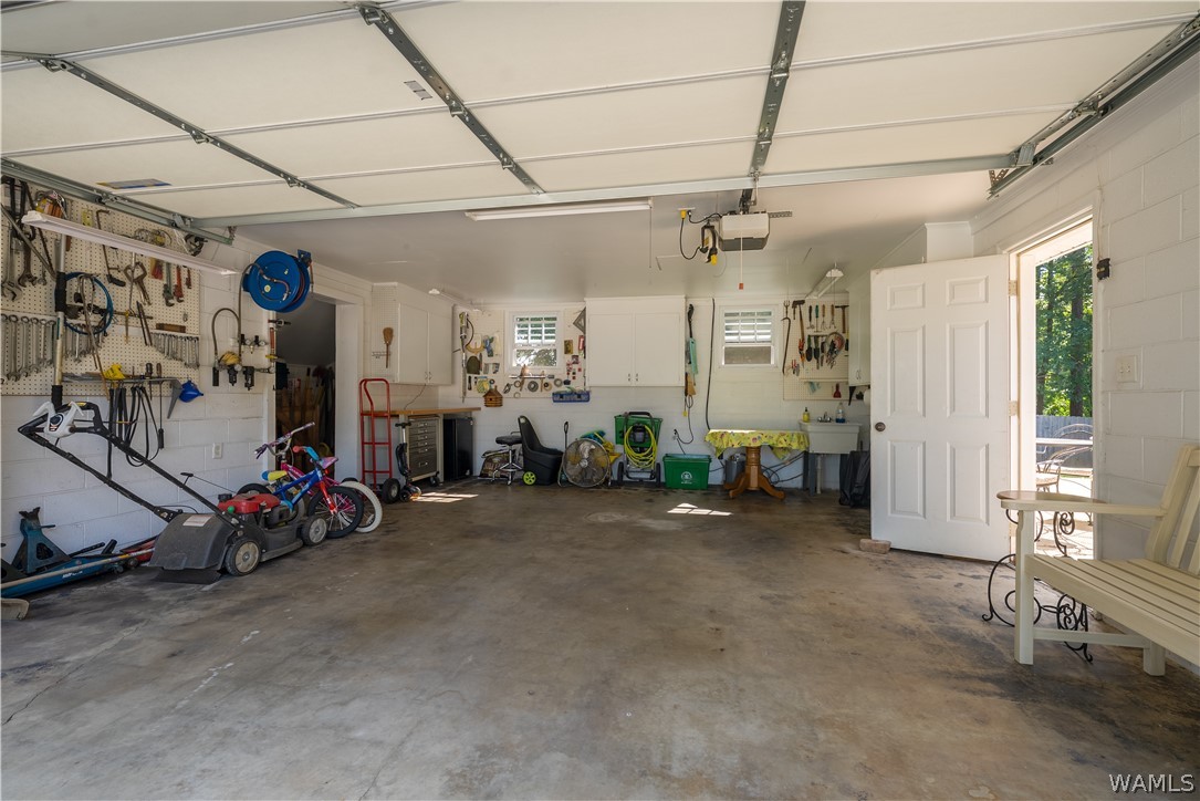 2804 FOREST Brook