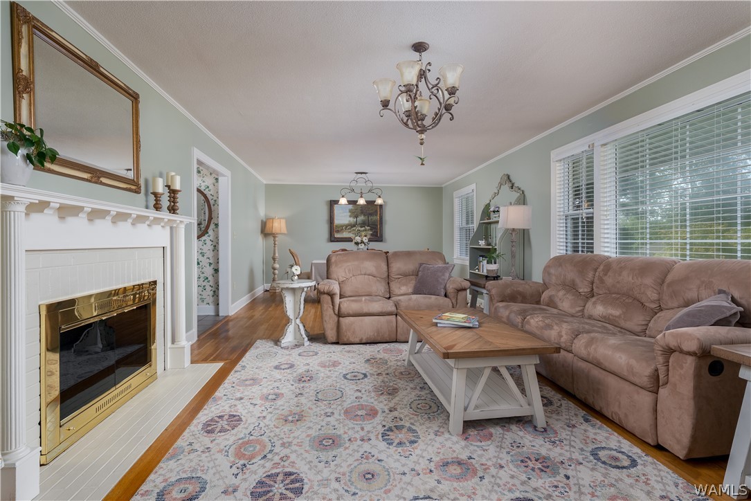 2804 FOREST Brook