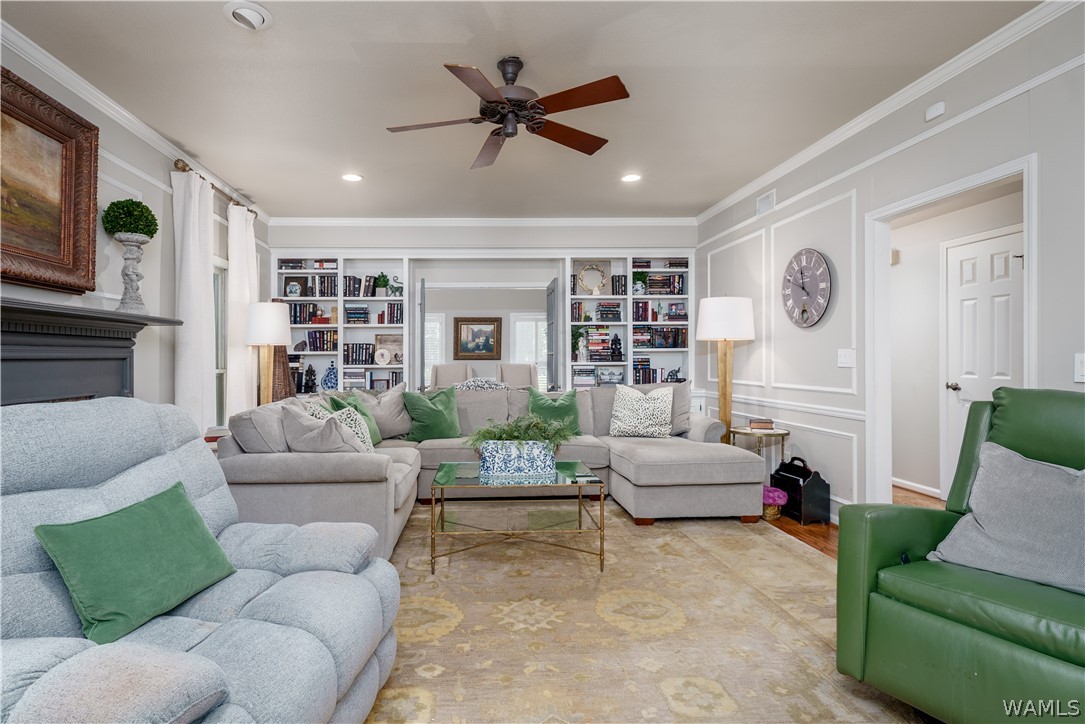 2400 Yorktown Drive