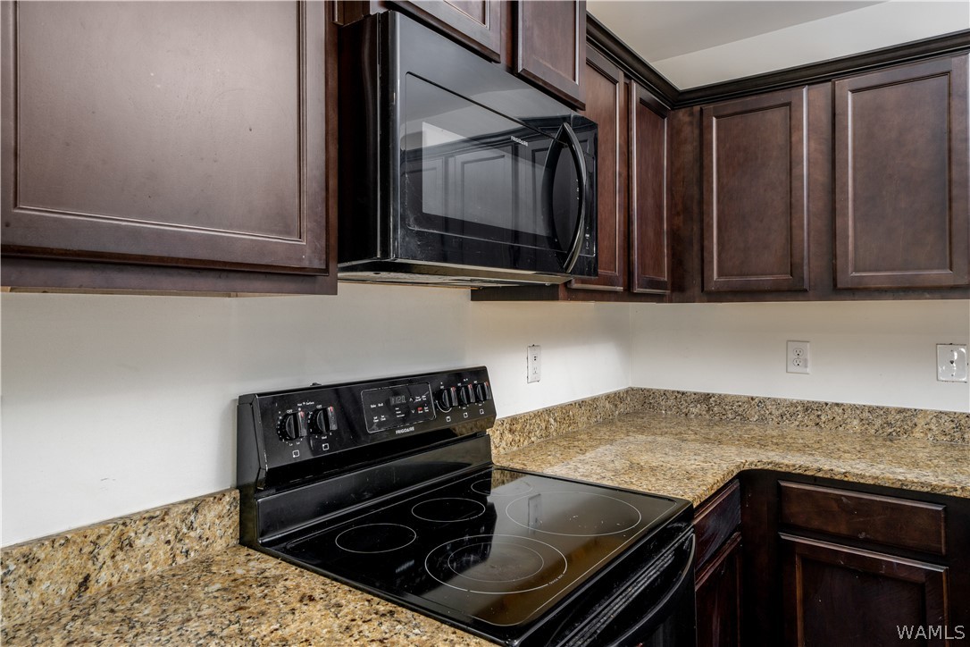 16404 Waterbury Lane