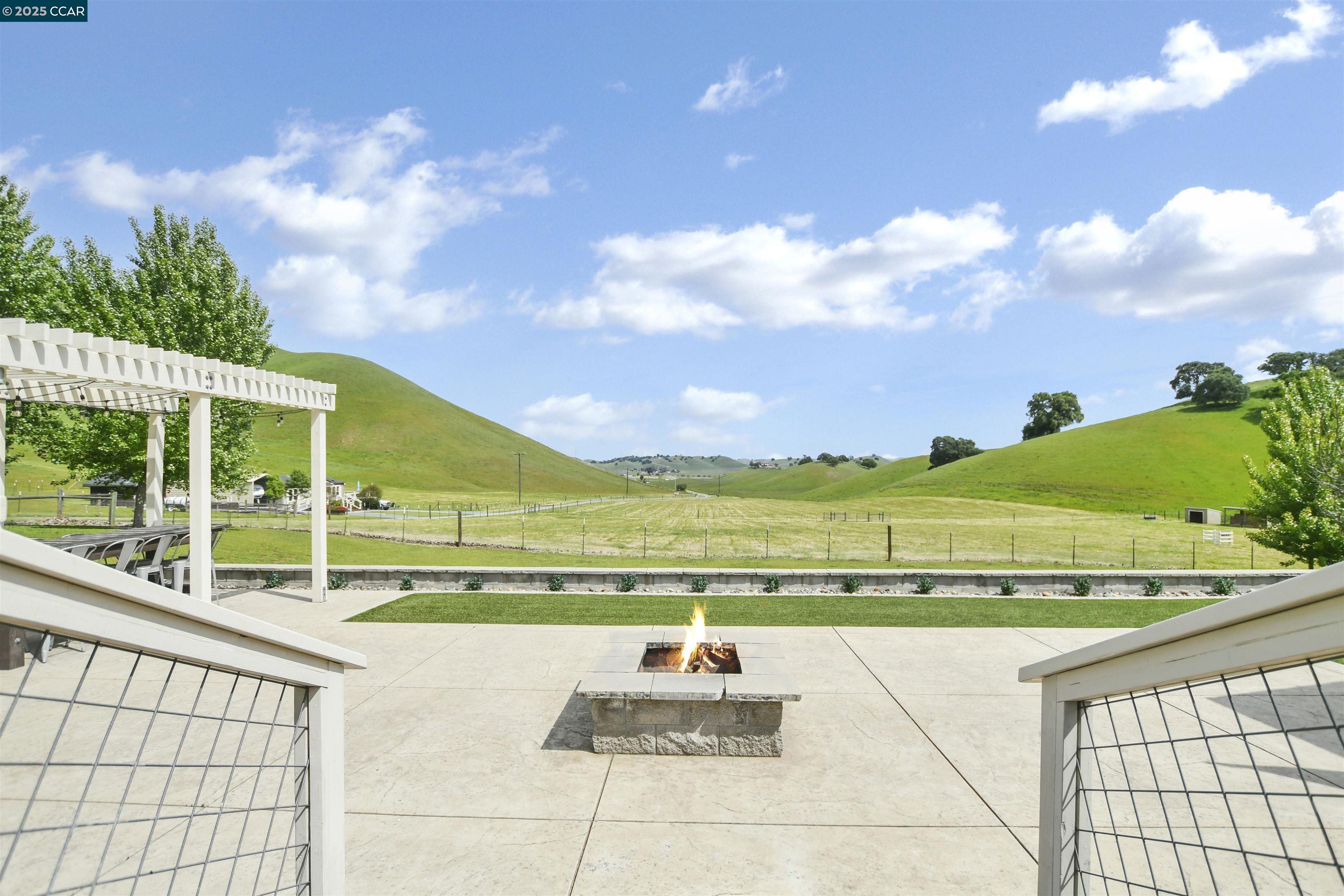 9615 Deer Valley Road