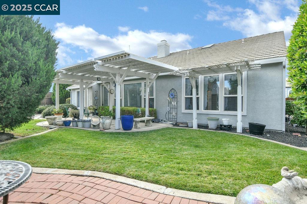 1160 Orchid Dr