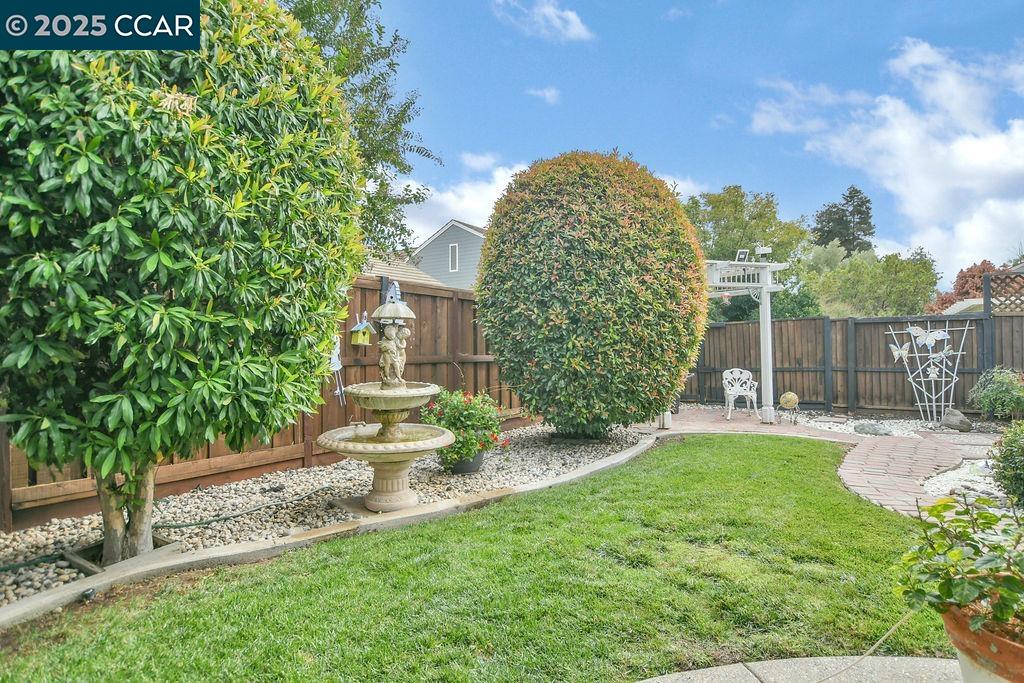 1160 Orchid Dr