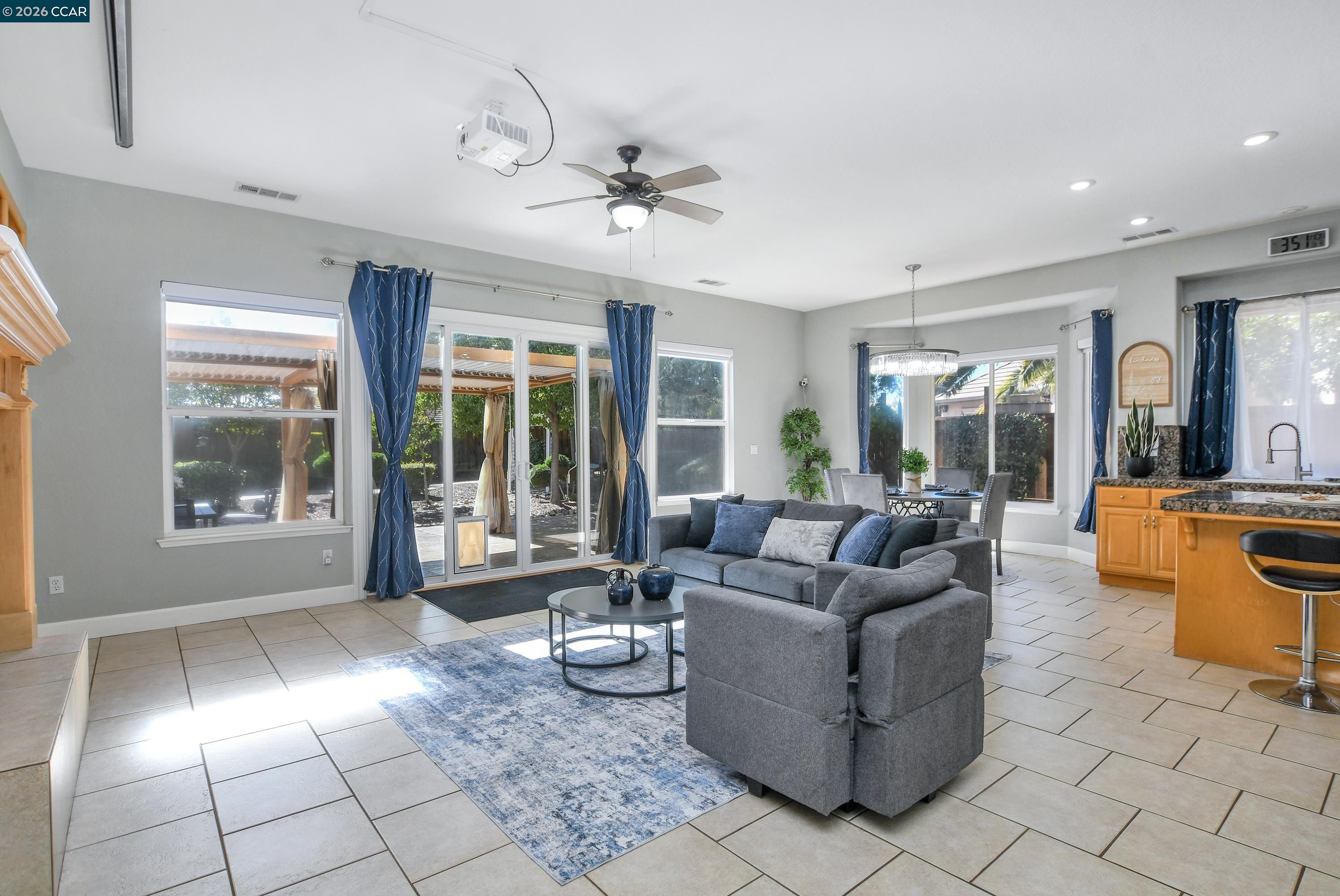 204 Chaps Ct