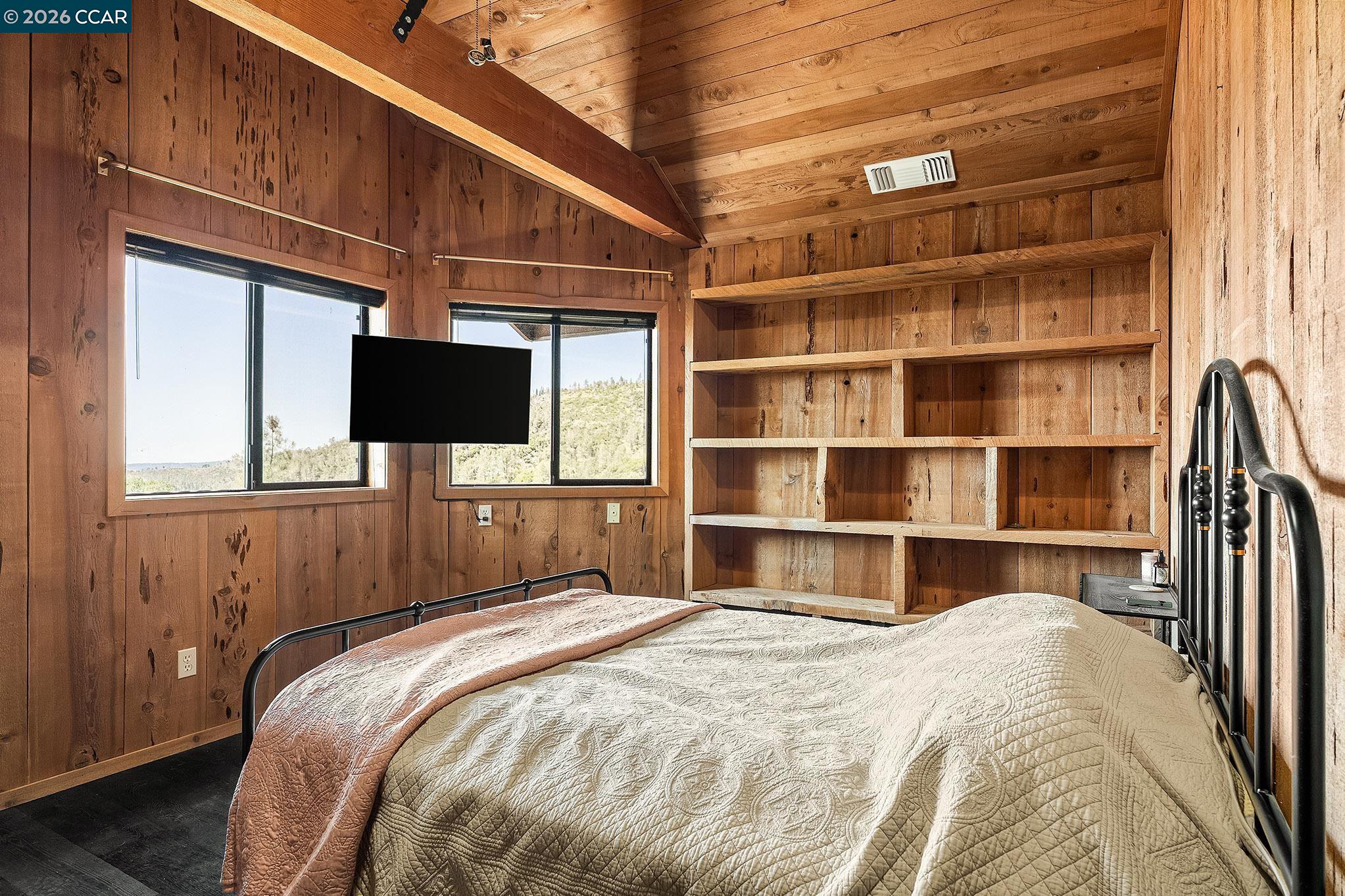 130 Mountain Oak Road