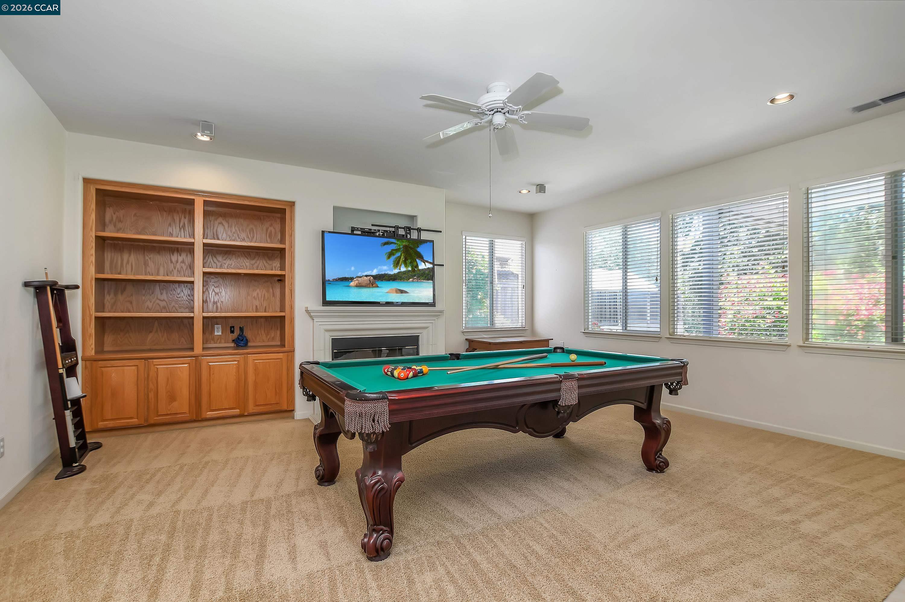 333 San Marino Lane