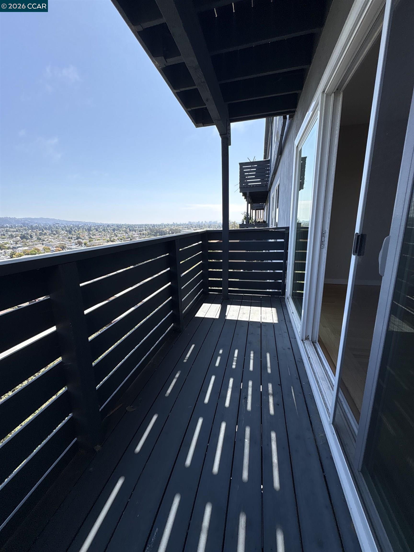 785 Taft Ave # 10