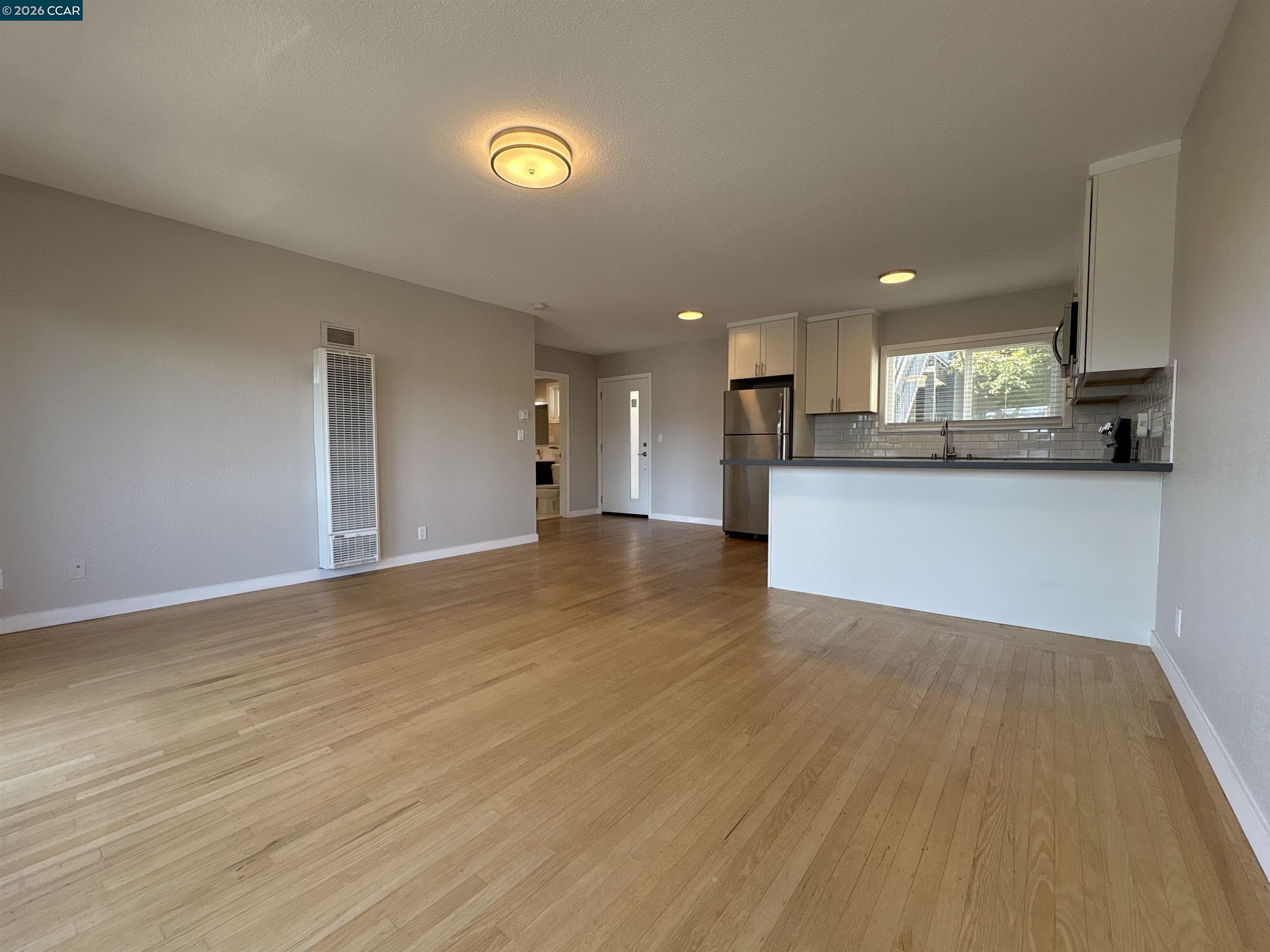 785 Taft Ave # 10