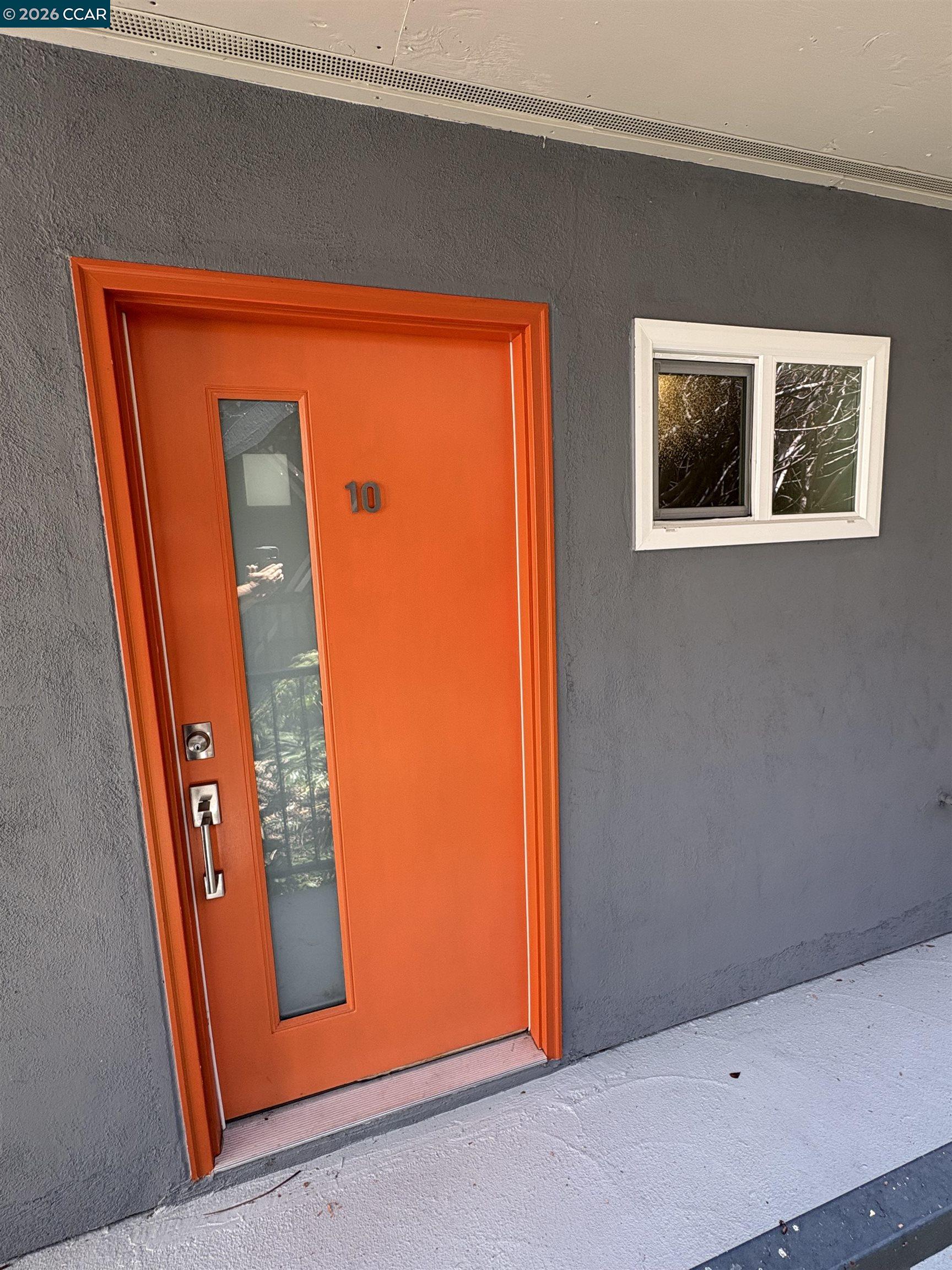 785 Taft Ave # 10