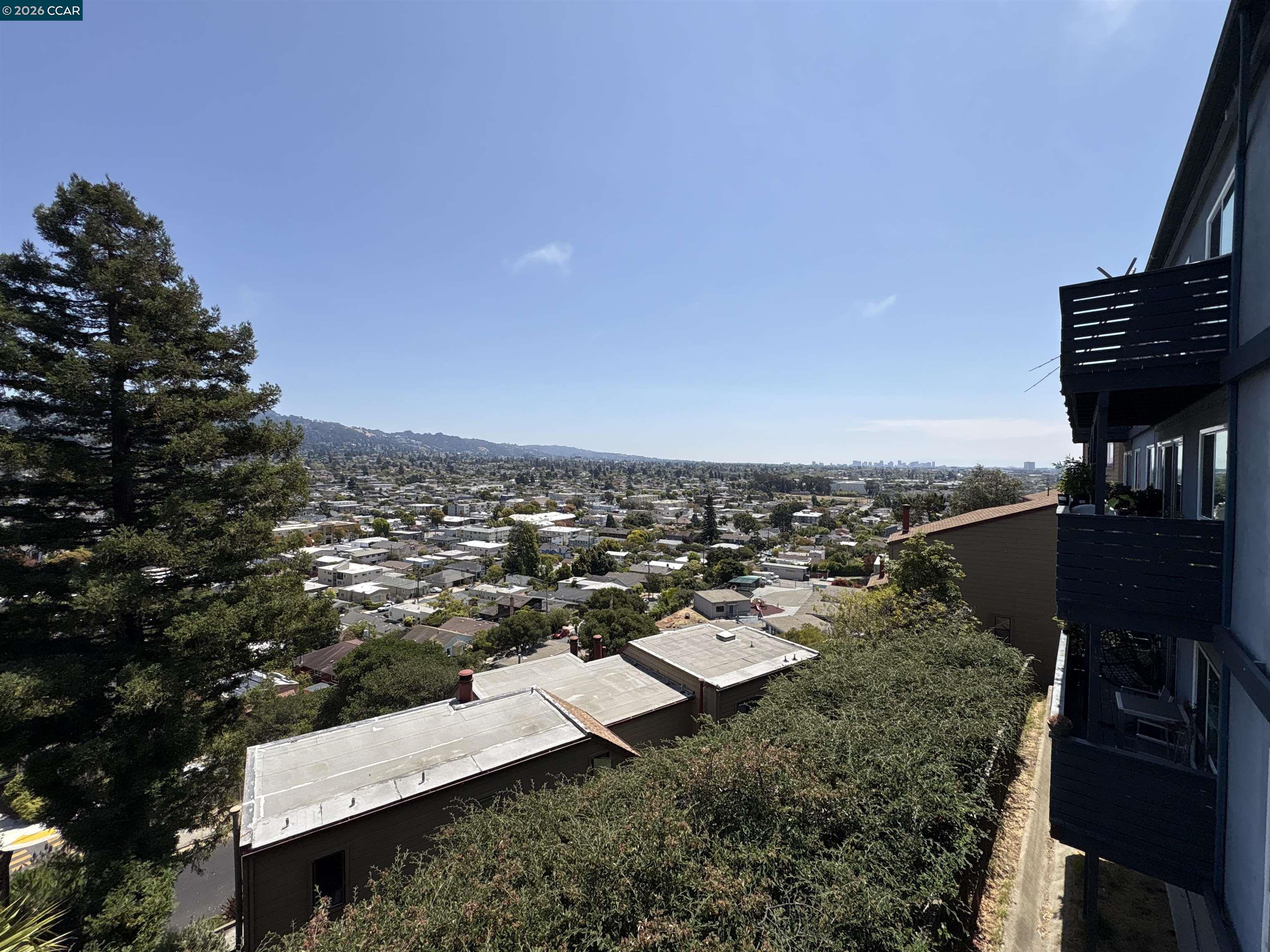 785 Taft Ave # 10