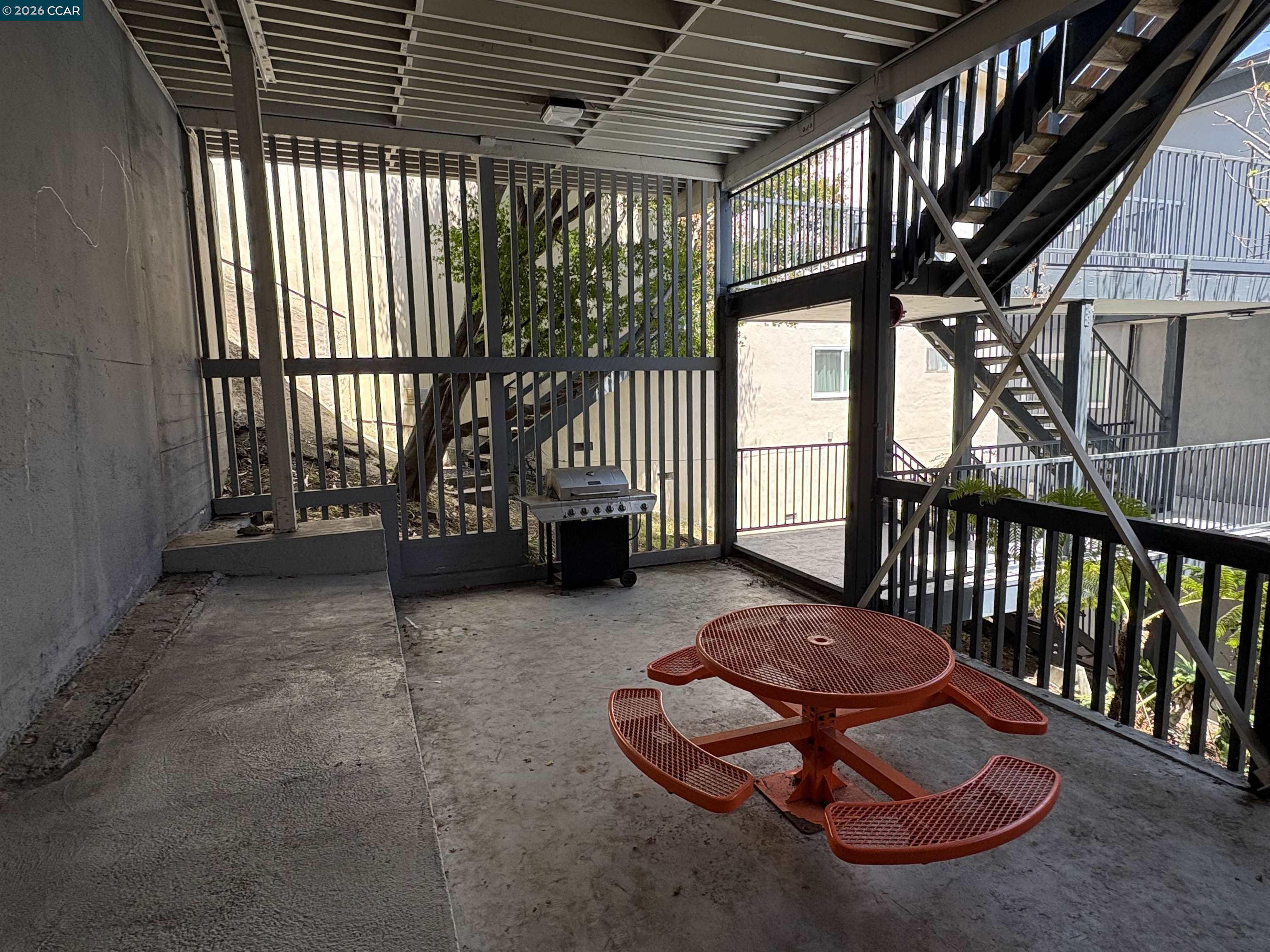 785 Taft Ave # 10