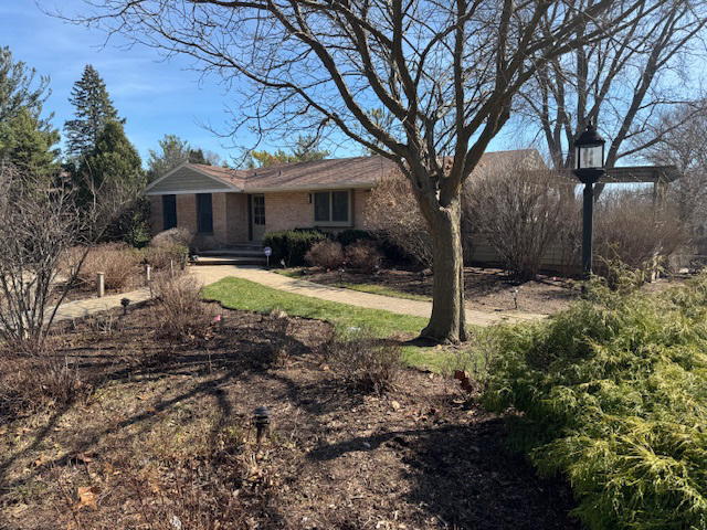 635 Signal Hill Road