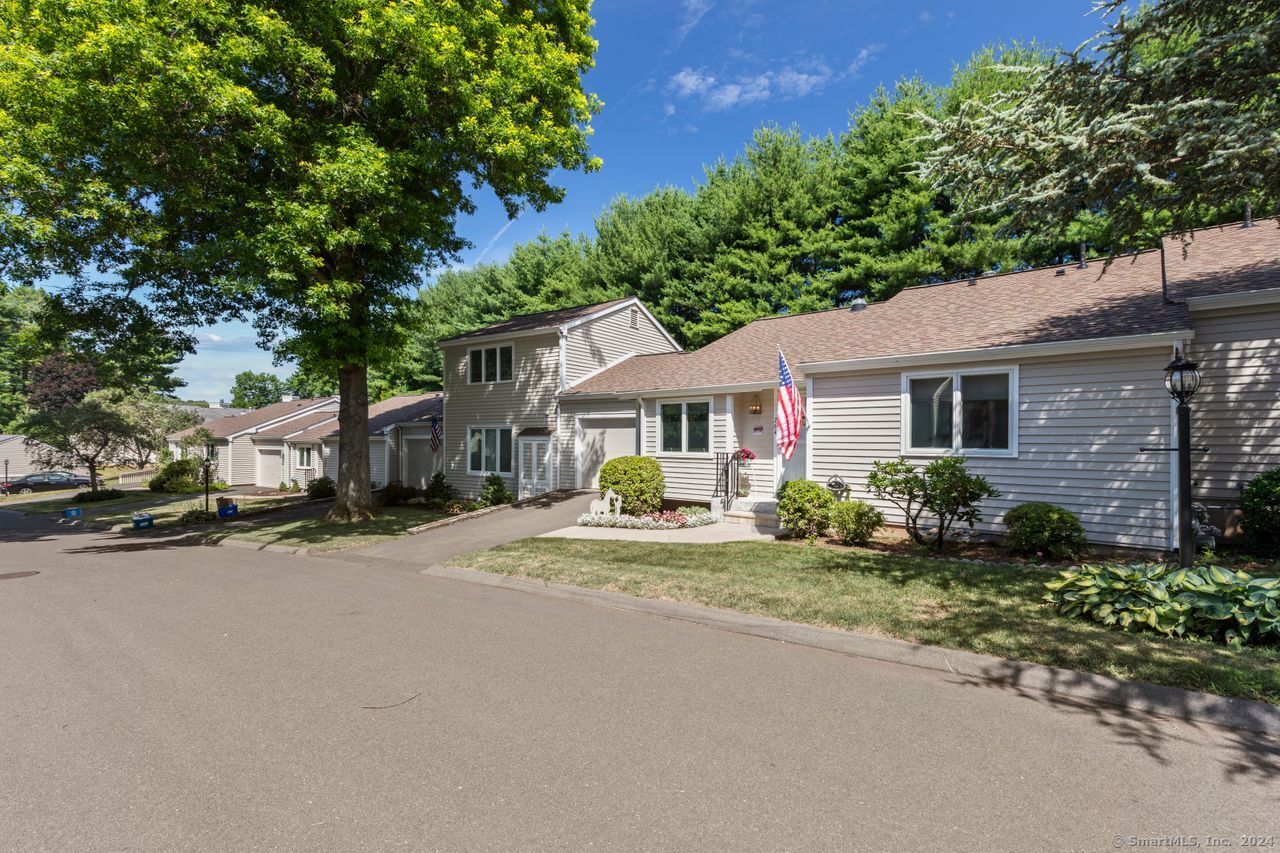 264 Carriage Drive 264