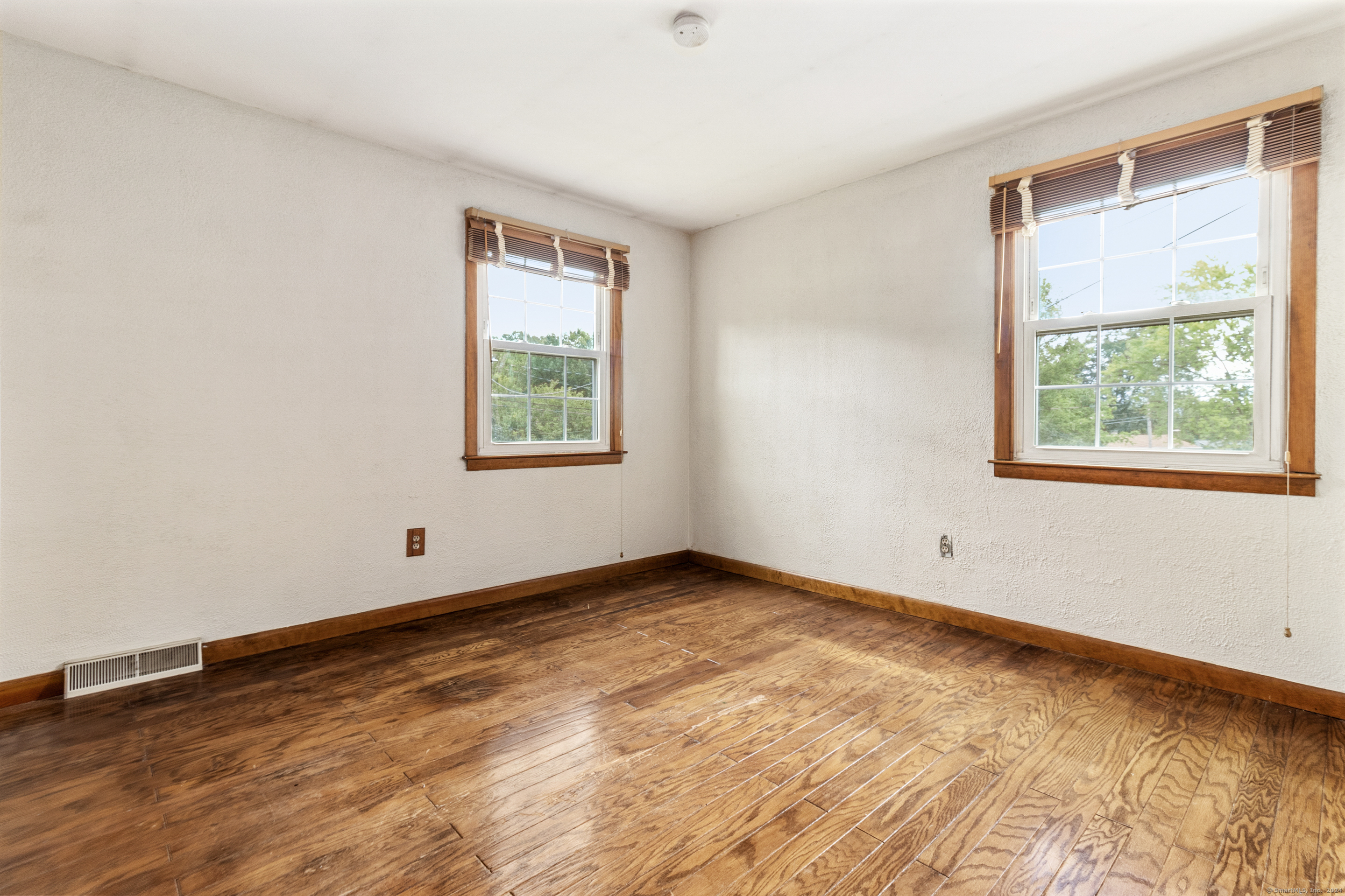 29 Summerwood Drive