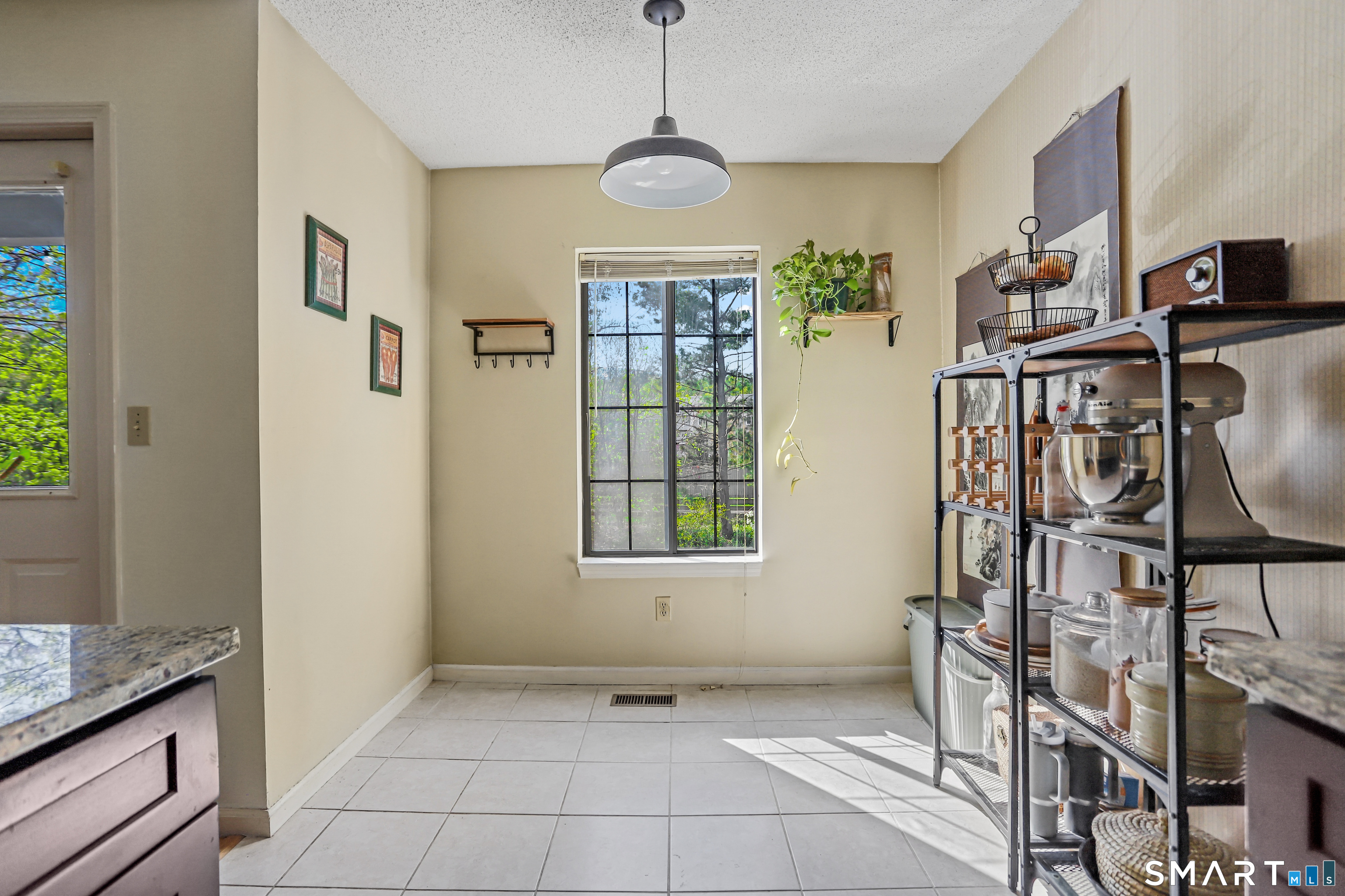 365 Mather Street 38