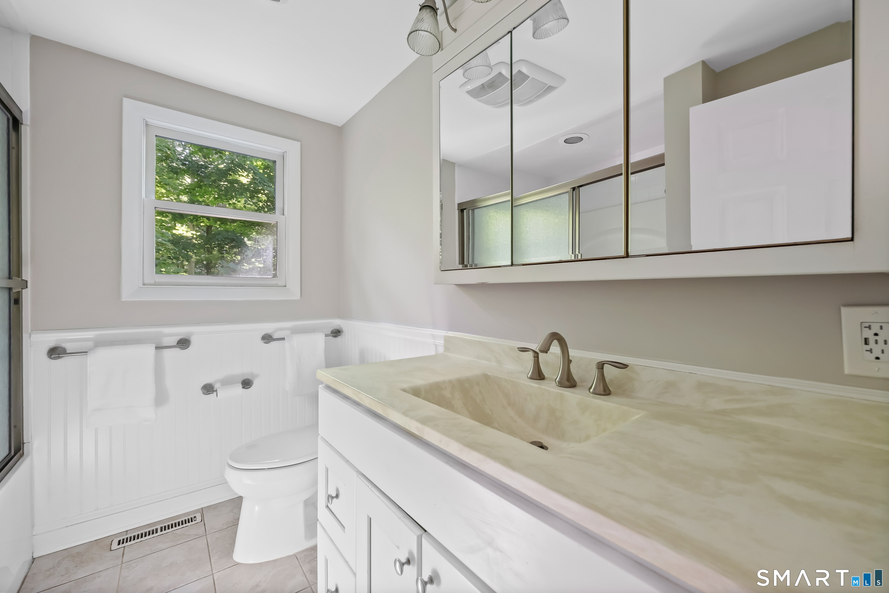 61 Rolling Green Road