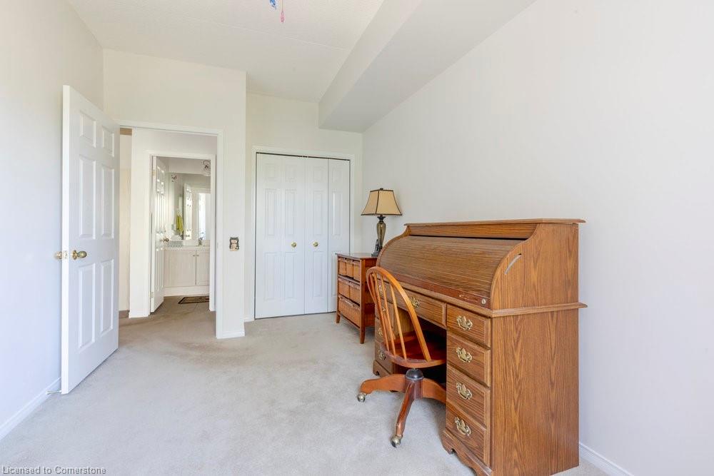 212-2075 Amherst Heights Drive Unit: 212