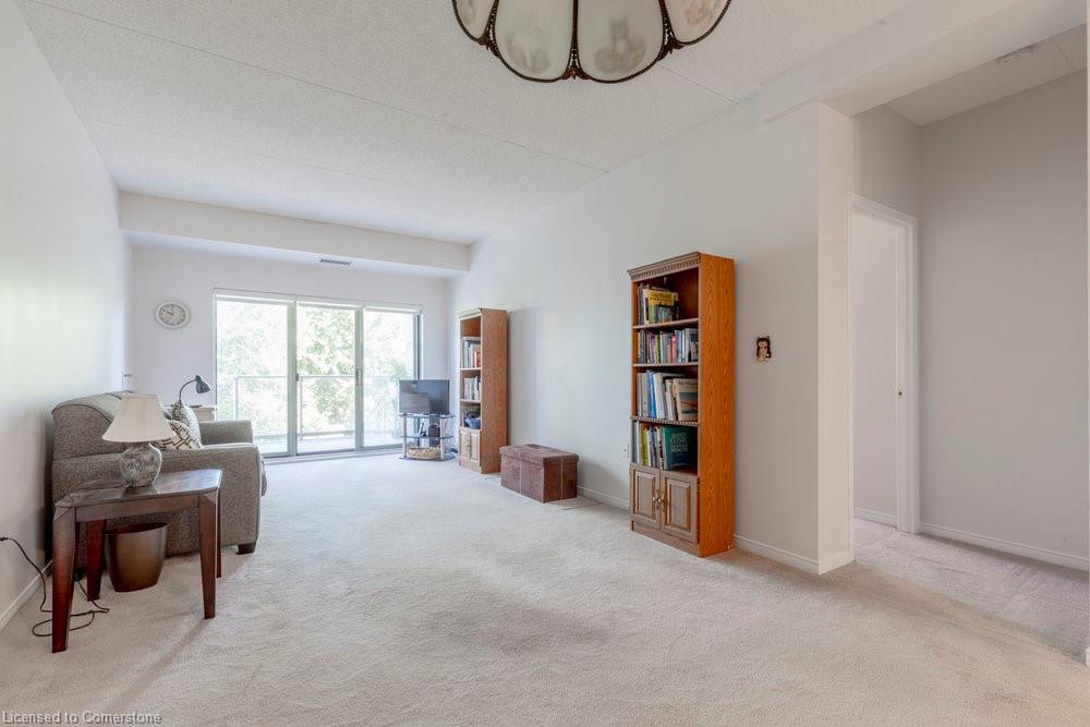 212-2075 Amherst Heights Drive Unit: 212