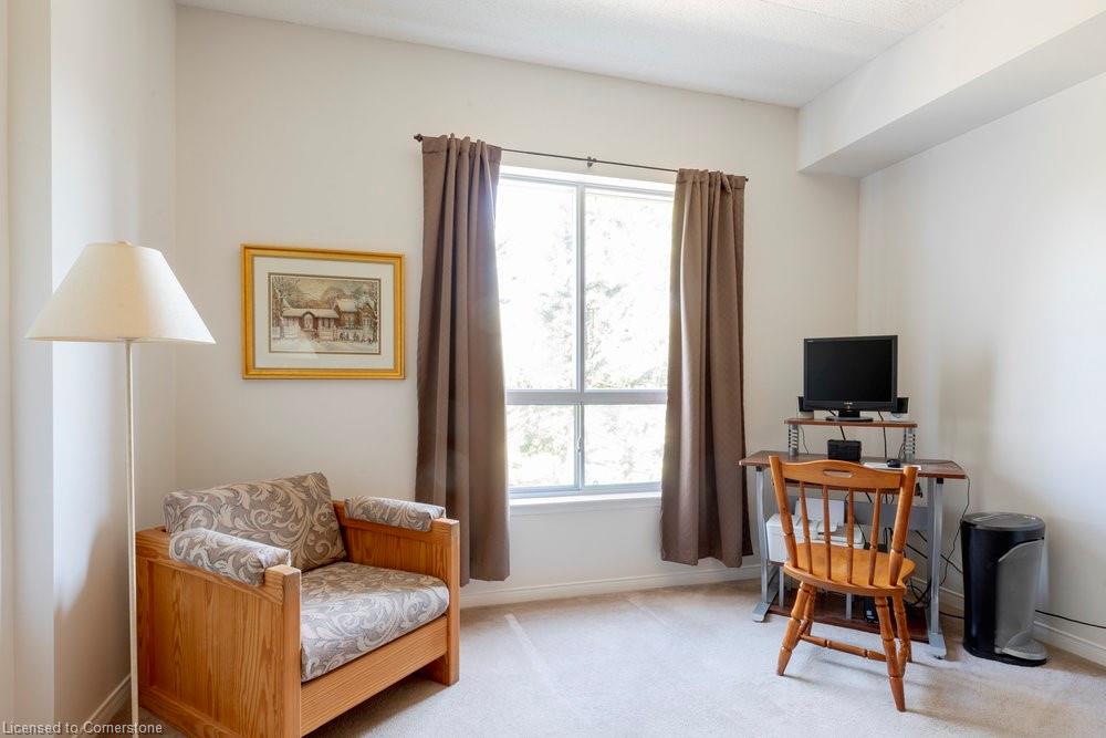 212-2075 Amherst Heights Drive Unit: 212