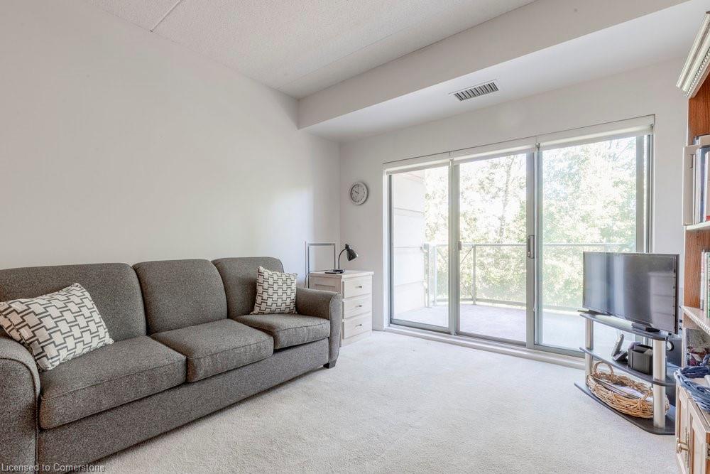 212-2075 Amherst Heights Drive Unit: 212