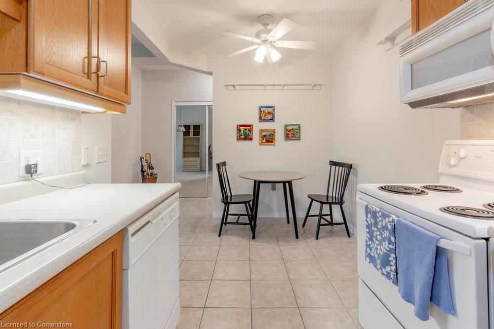 212-2075 Amherst Heights Drive Unit: 212