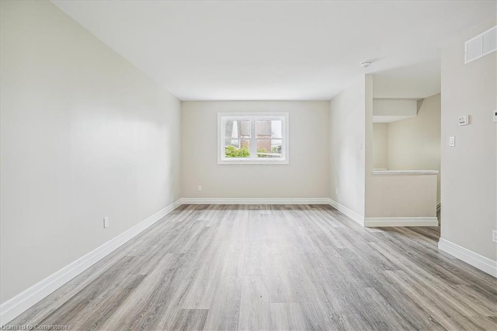 2-38 Viewpoint Avenue Unit: 2