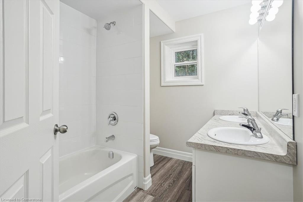 2-38 Viewpoint Avenue Unit: 2