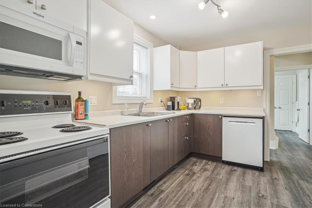 1-38 Viewpoint Avenue Unit: 1