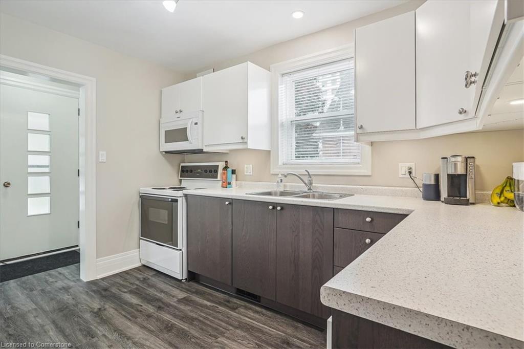 1-38 Viewpoint Avenue Unit: 1