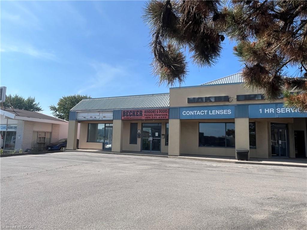 4-790 Guelph Line Unit: 4