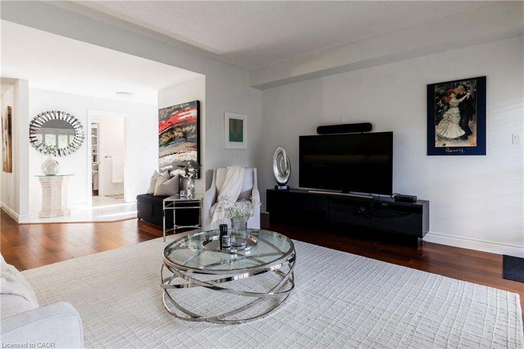 5-3220 New Street Unit: 5