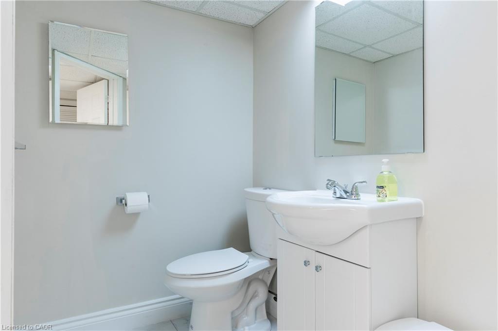 5-3220 New Street Unit: 5