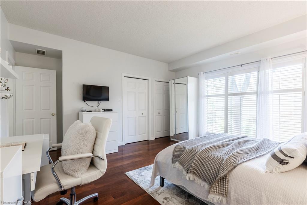 5-3220 New Street Unit: 5