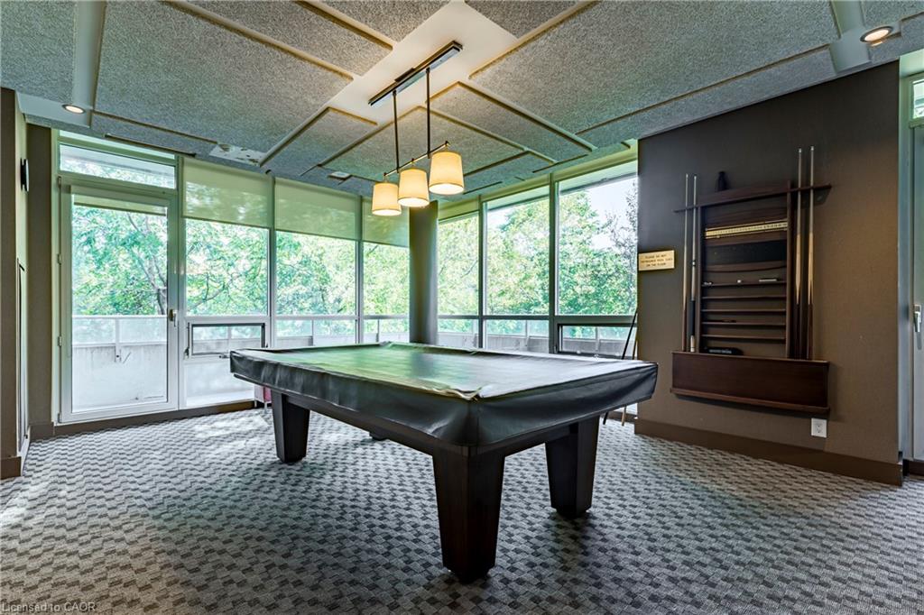 502-1055 Southdown Road Unit: 502