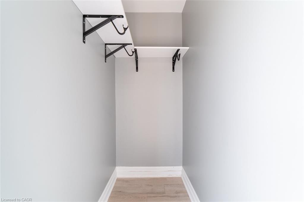 2-1011 White Oak Drive Unit: 2