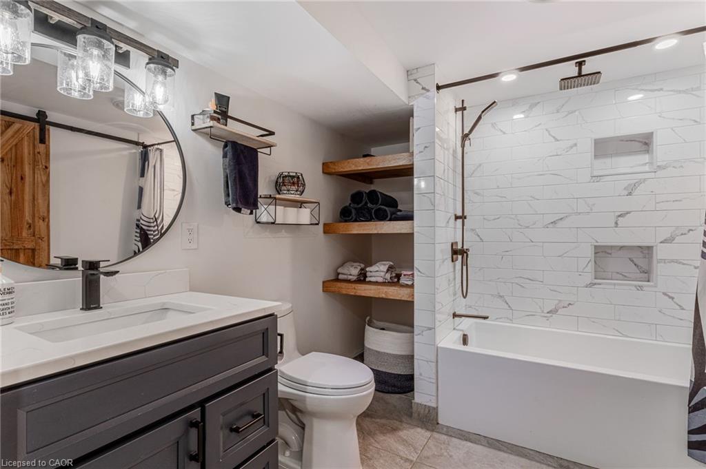 43-2065 Amherst Heights Court Unit: 43