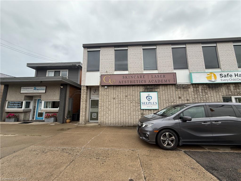 517 Upper Sherman Avenue Unit: 2nd Floor