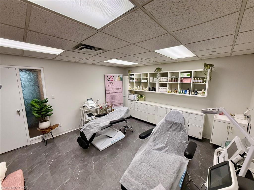 517 Upper Sherman Avenue Unit: 2nd Floor