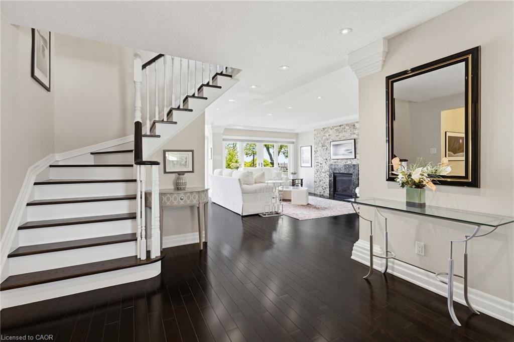 97 Lakeview Drive