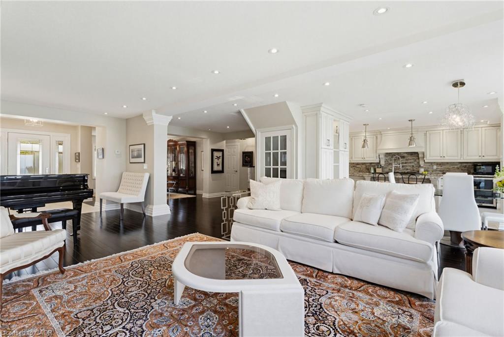 97 Lakeview Drive