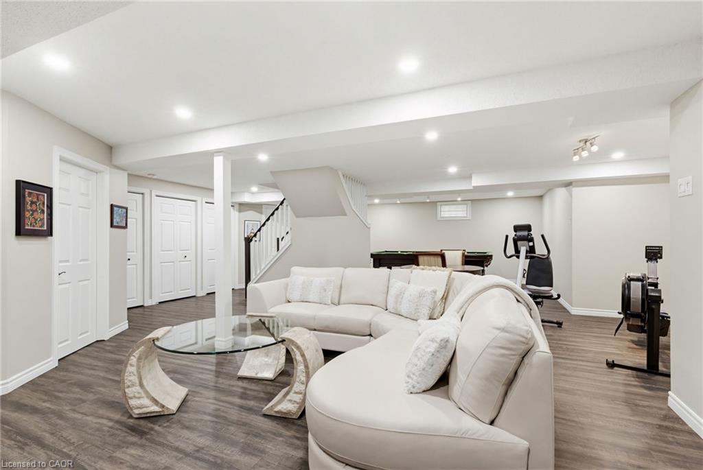 97 Lakeview Drive